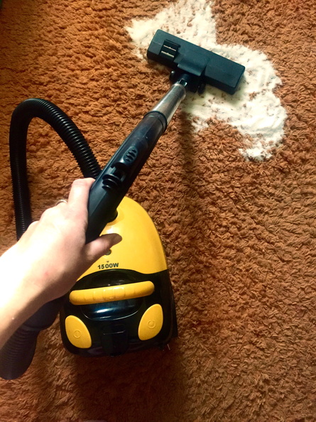 vacuuming-the-flour-spilled-on-the-carpet-2021-08-29-00-53-03-utc.jpg